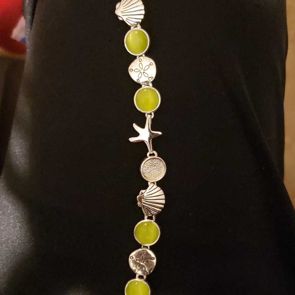 7 inch Seashell and clam fashion jewelry